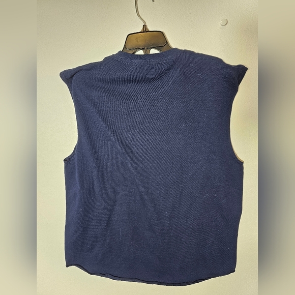 Fruit of The Loom Older Blue and Navy Sleeveless Tops Size Large - Picture 5 of 6
